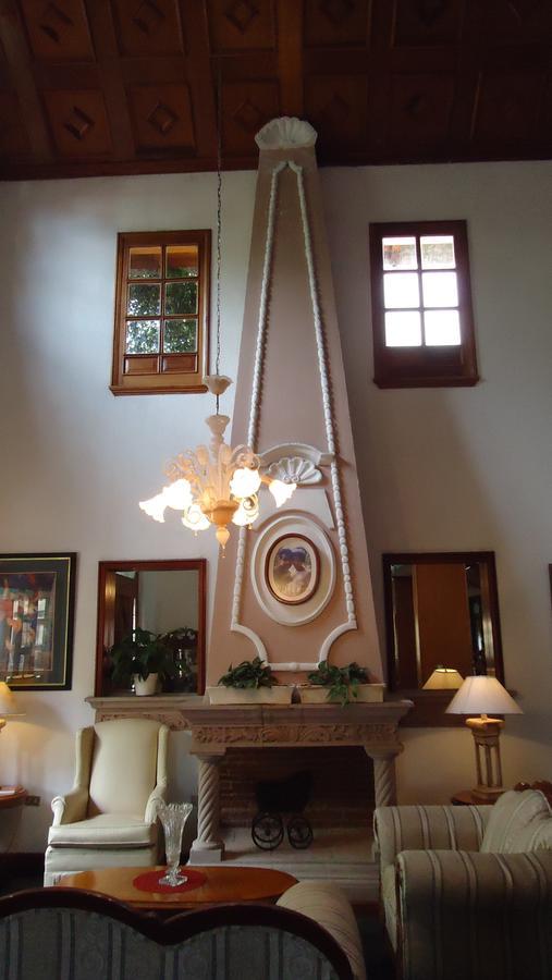 Casa De Los Abuelos Otel San Miguel de Allende Dış mekan fotoğraf